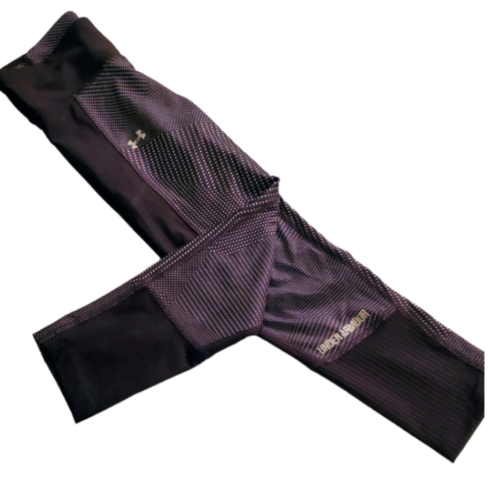 Under Armour Purple & white Athletic leggings with mesh panels xxs